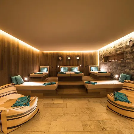 Haltmair Am Hotel 4*