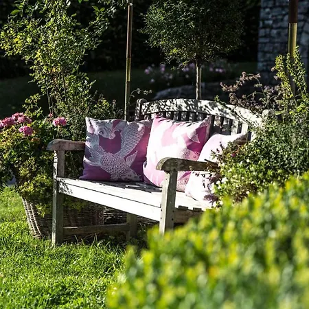 Hotell Haltmair Am 4*